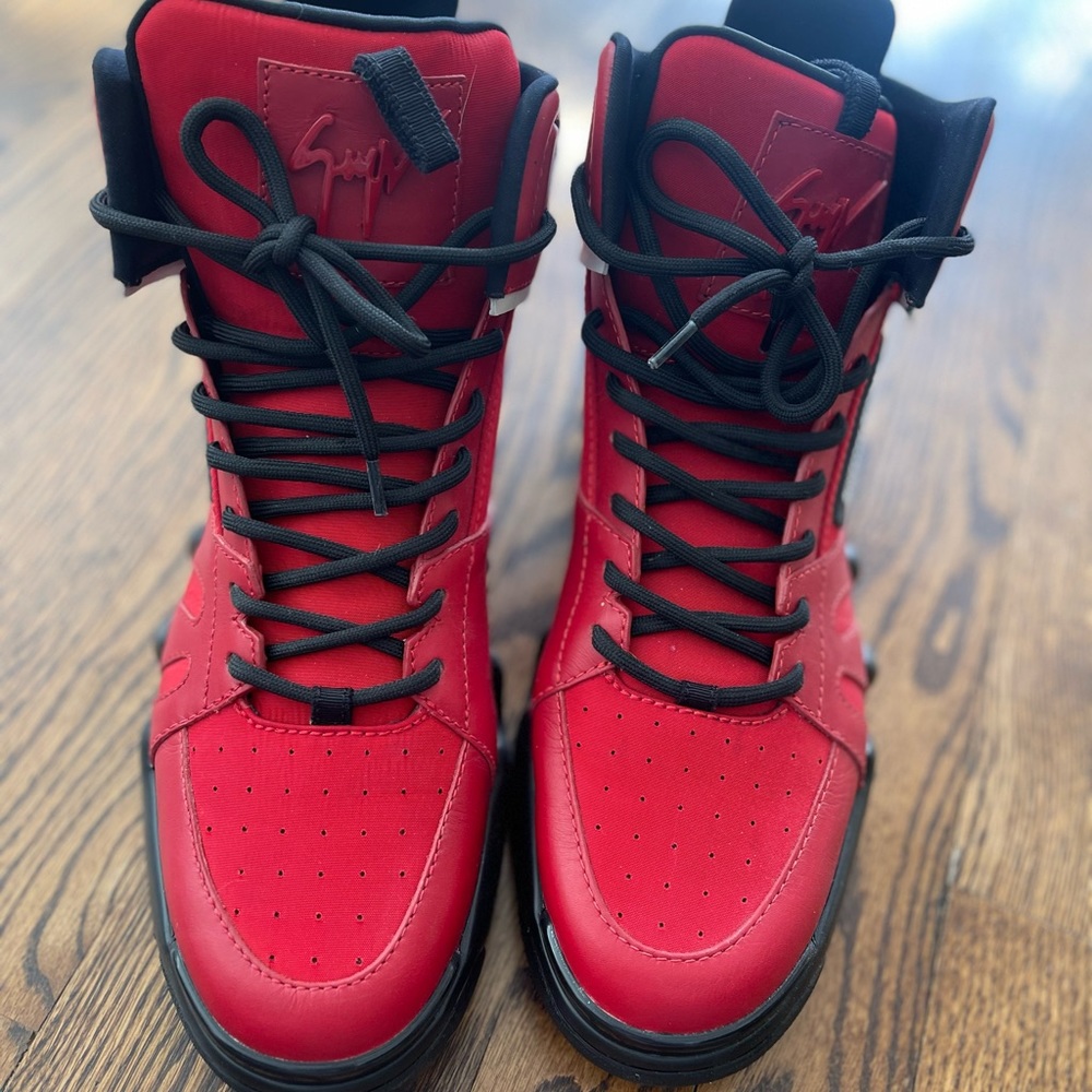 Gorgeous Giuseppe Zanotti